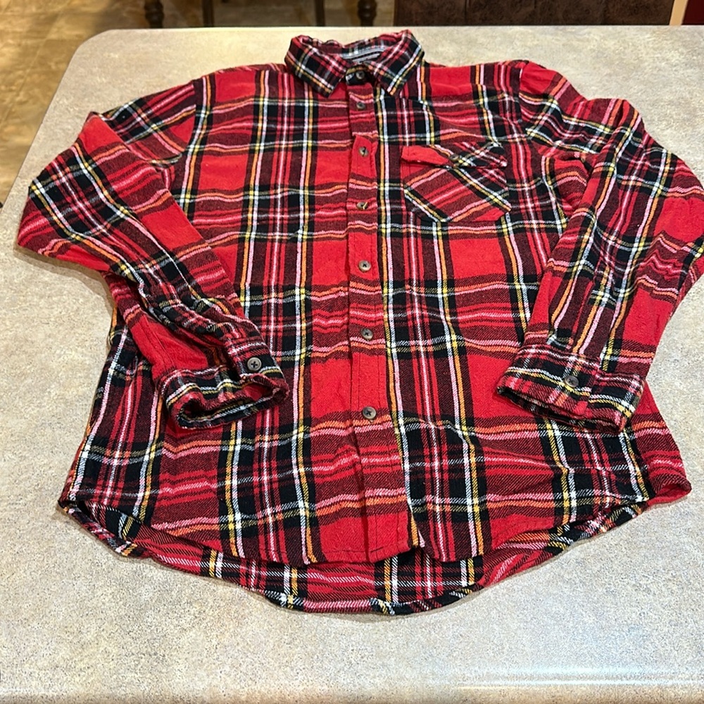 Womens Straight Faded flannel shirt size medium